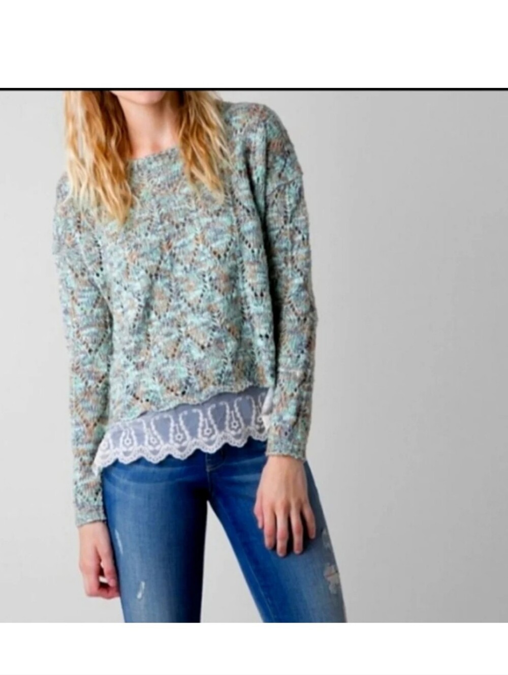 Gimmicks by BKE Knit Weave Lace Hem Sweater Green/Tan M